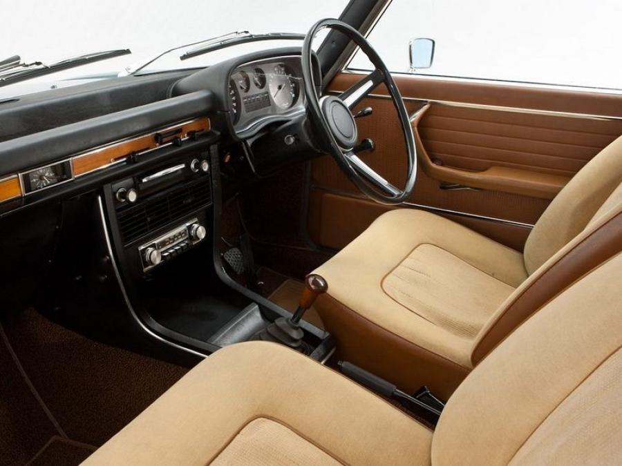  BMW 2500 1968 года  (UK) (фото 5 из 9)
